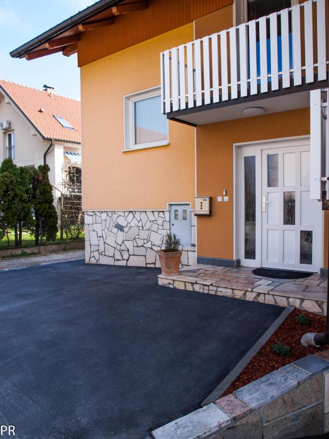 Apartment Activity Radomlje Eksteriør billede